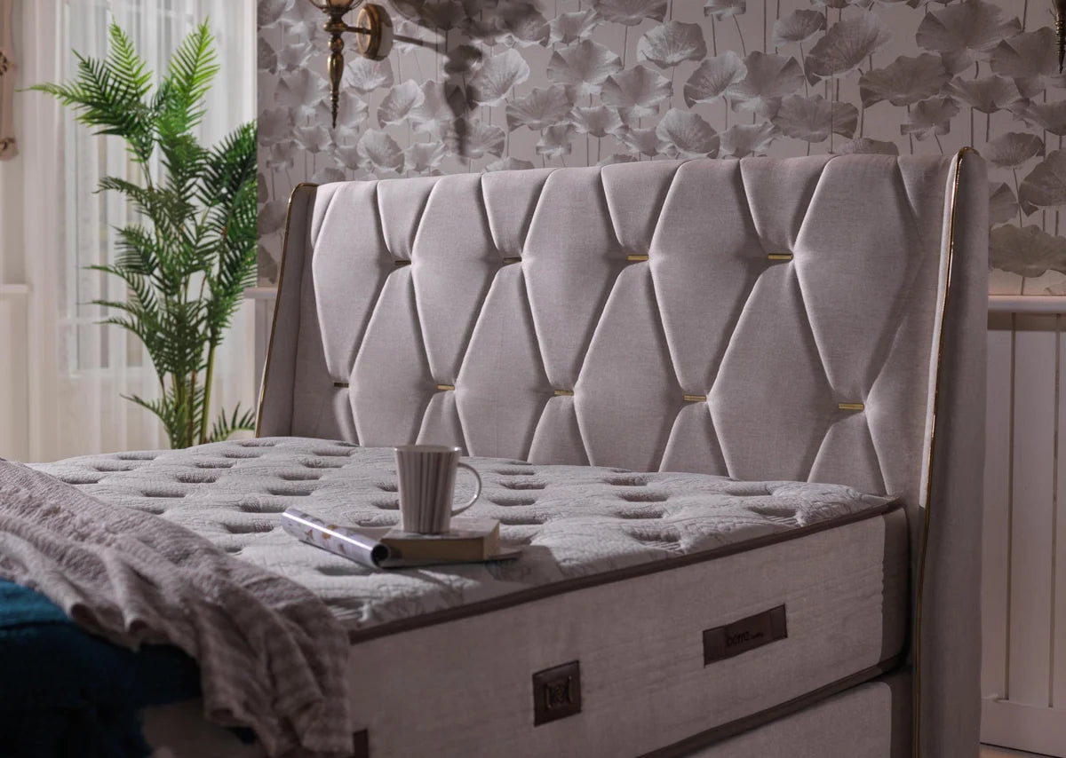 MONDEO Bed